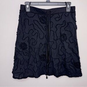 Max Studio Y2K Textured Black skirt  Size small